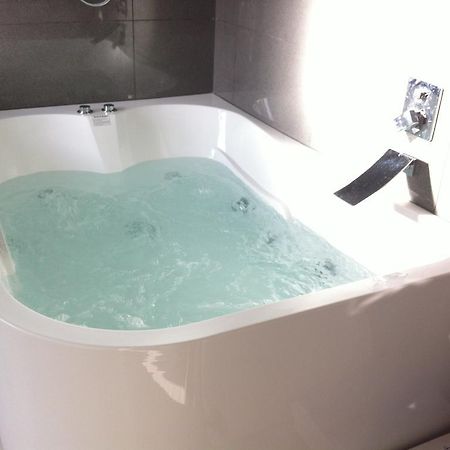 シー ソルト Bnb ローズバッド 部屋 写真